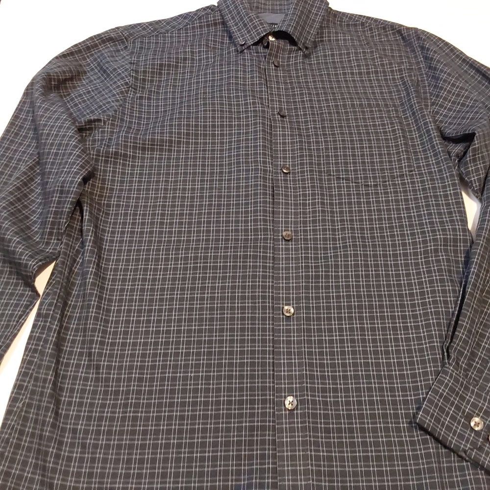 Men's  Van Heusen Long Sleeve Shirt  Size Small